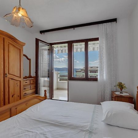 Apartments Tihomir Musac Omiš Buitenkant foto