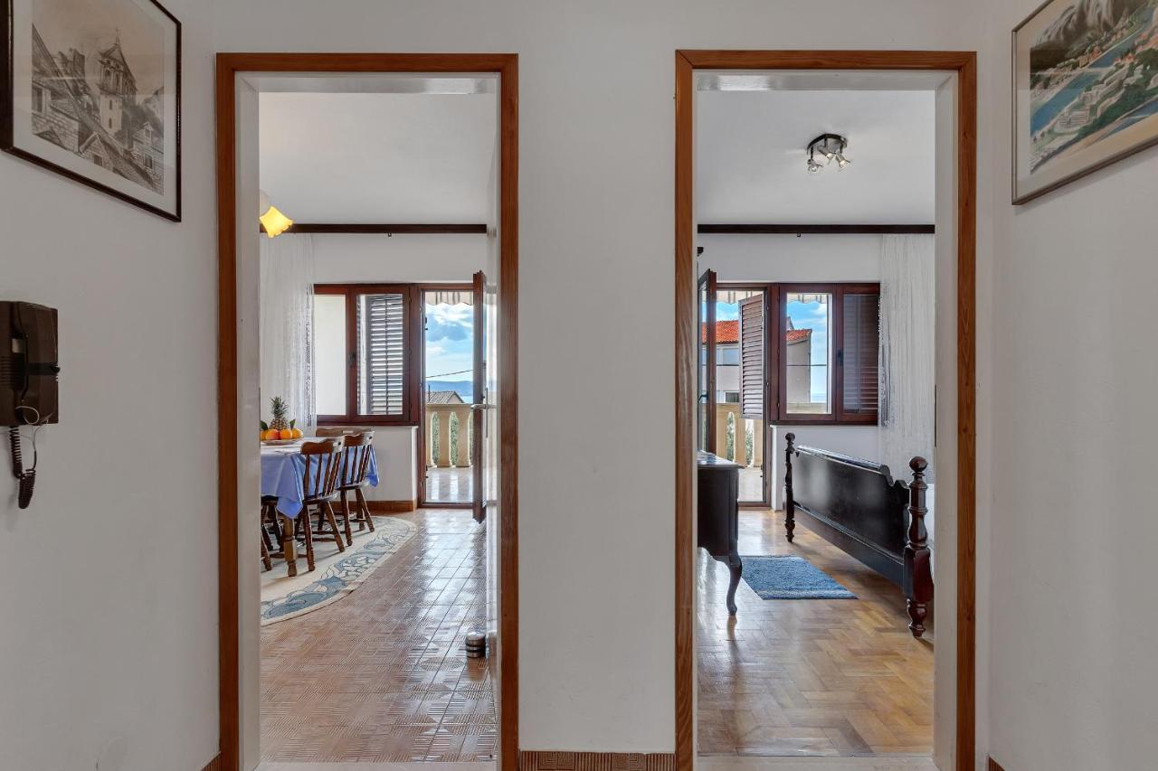 Apartments Tihomir Musac Omiš Buitenkant foto