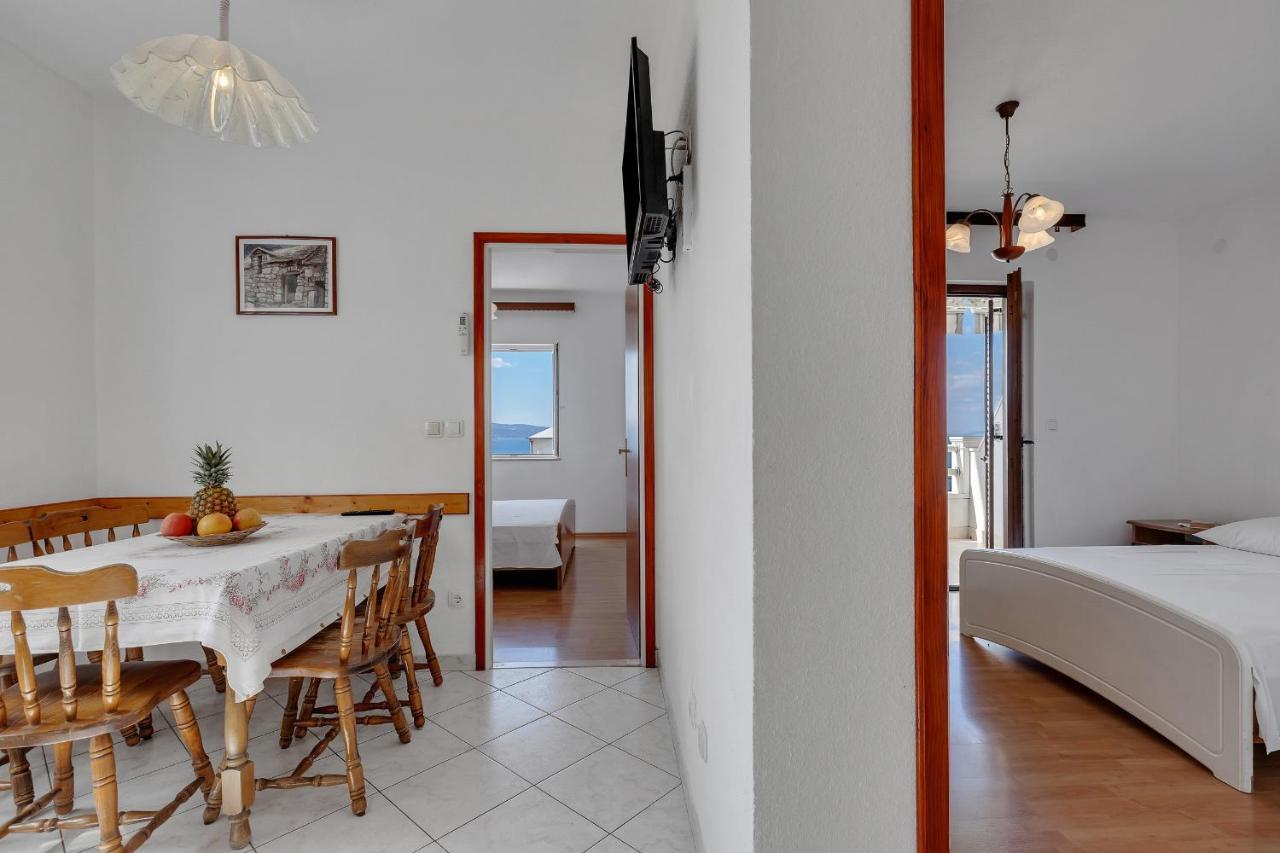 Apartments Tihomir Musac Omiš Buitenkant foto