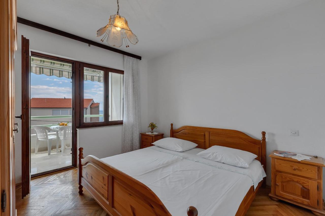Apartments Tihomir Musac Omiš Buitenkant foto